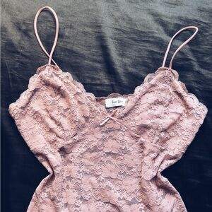 Elegant Pink Lace Crop Top